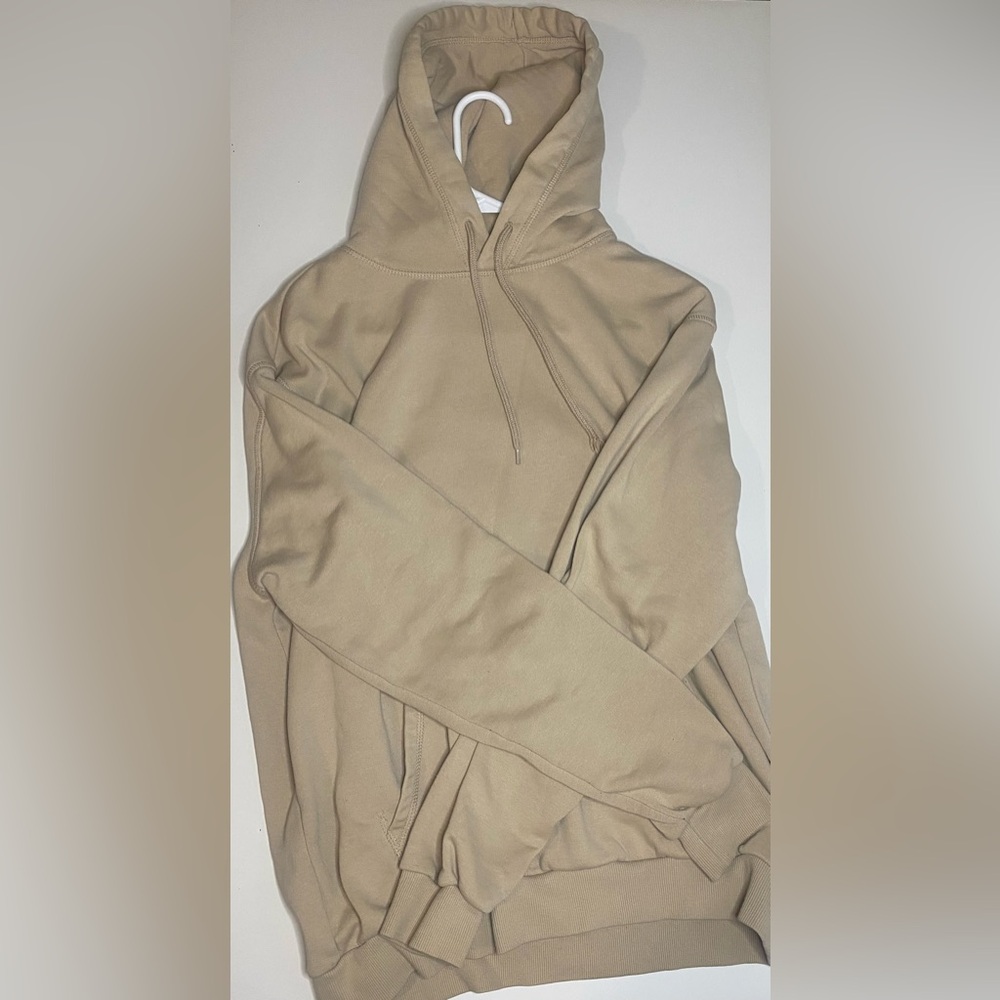 H&M Men's Beige Hoodie Sweater
